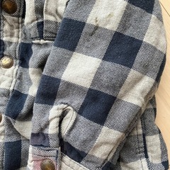 チェック秋服　男の子アウター　ベビーギャップ105センチの画像