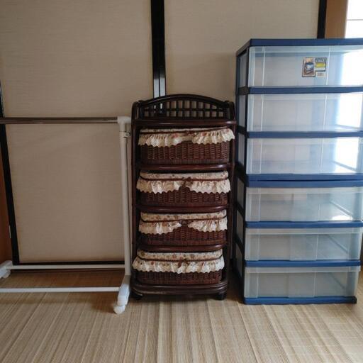 衣装ケース　等々