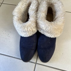 ショートブーツ　22cm  女児美品
の画像