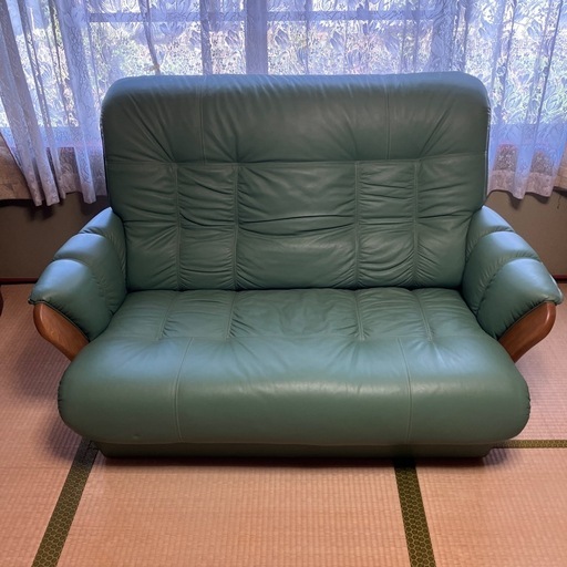 美品　2人掛けソファー　本革