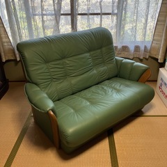 美品　2人掛けソファー　本革