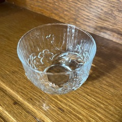 冷茶グラス？　
デザートカップ？
