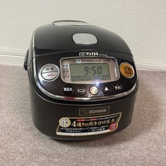 お取引き中　
ZOJIRUSHI   炊飯器　　