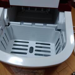 【お話中】ベルソス　製氷機　VS-ICE02　赤　動作良好の画像