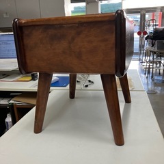 O2411-210 木製チェア スツール キズ・汚れあり　中古の画像