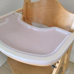 中古品　KATOJI プレミアムベビーチェアmamy  テーブルカバー付きの画像