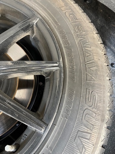17インチスタッドレスタイヤホイール4本セット225/65R17