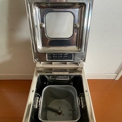 【日立】自動ホームベーカリーの画像