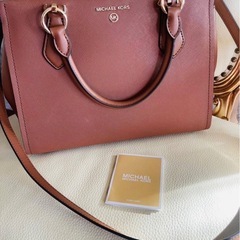 新品未使用　箱付　マイケルコース　ハンドバック　ブラウン