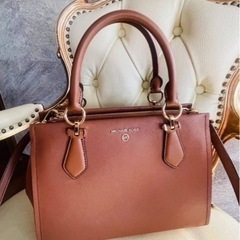 新品未使用　箱付　マイケルコース　ハンドバック　ブラウンの画像