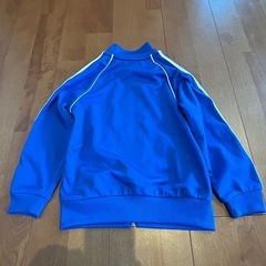 adidas100cmジャージセットアップ　短パン付きの画像