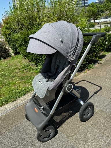 ストッケ　ベビーカー