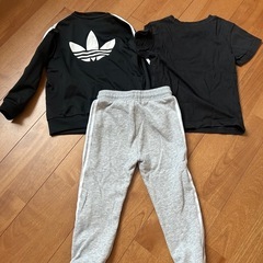 adidas 上下セット
の画像