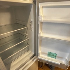 ショウ様【ほぼ未使用】Hisece 冷蔵庫　175Lの画像