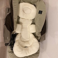 取引中】ネムリラ　オートスイング　ハイローチェアの画像