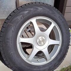 スタッドレスタイヤホイール付4本セット215/70/R16