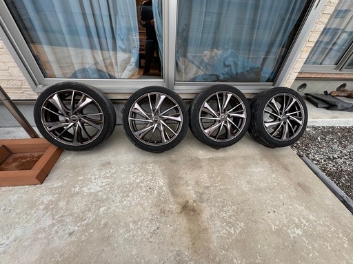 ドルフィン18インチホイール