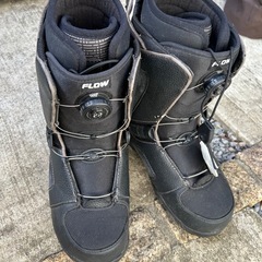 スノーボードとセットの画像