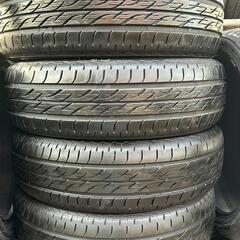 🌞175/60R16⭐工賃込み！アクア、ラクティス、トレジア、イ...