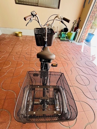 早めのお引き取りで3万円引き！美品 電動三輪自転車　ビビライフ