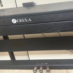 取引中　電子ピアノ