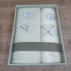 タオルケットとシーツの画像