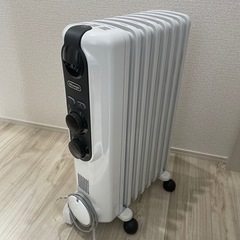 オイルヒーター　DeLonghi