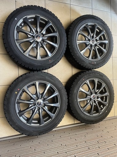 シエンタ　スタッドレスアルミセット美品！