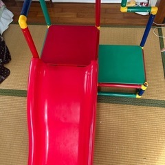 すべり台