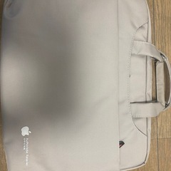 Apple Authorized Reseller ハンドバッグ