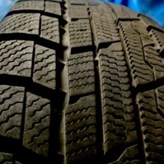 冬タイヤ　4本　　 TOYO  新古品　美品155/65R 14