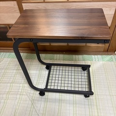 サイドテーブル　