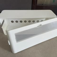 電源収納　コンセント収納の画像