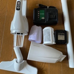 HiKOKI(ハイコーキ) コードレスクリーナー スライド式10.8Vバッテリタイプ 電池容量4.0Ah カプセル式 パネルスイッチ R12DA (LSW) 【手軽さ・小回り・軽量1.2㎏・吸引力最大30W】(1030c)の画像