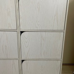 木目調 扉付き３段カラーボックス ホワイトの画像