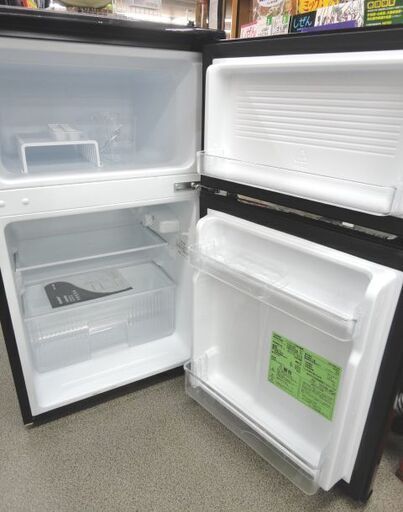 お値下げ！ 2023年製 冷蔵庫 2ドア 90L Comfee'(コンフィー) RCT90BL ブラック 百Lクラス以下 西岡店