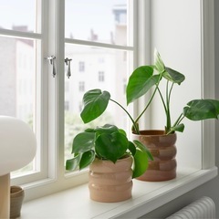 IKEA ハッセルブケット　植木鉢カバー