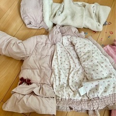子供服100セットの画像