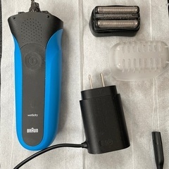 値下げ　ブラウン 電気シェーバー シリーズ3 310s 充電器+ブラシ+網刃保護キャップ付きの画像