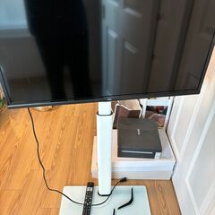 テレビとテレビスタンドを買い取っていただける方の画像