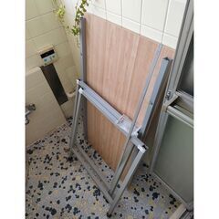 ワーキングテーブル　机の画像