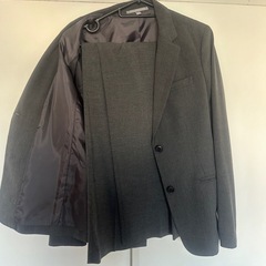 UNIQLO レディーススーツ　セットアップの画像