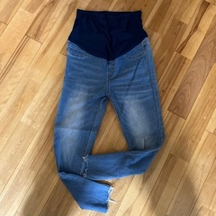 マタニティズボンの画像