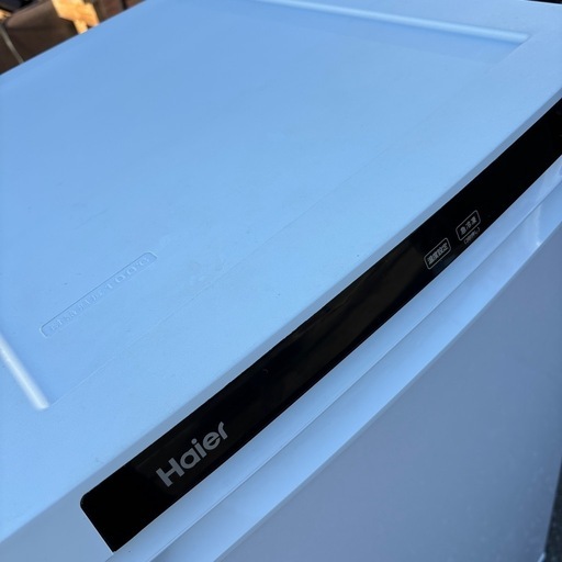 美品 Haier ハイアール 102L 縦型冷凍庫 JF-NU102C 2021年製 右開き