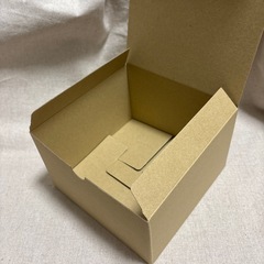 梱包用箱の画像