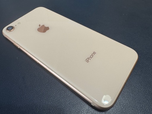 iPhone8 64GB ゴールド docomo