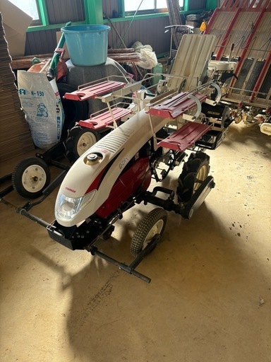 ヤンマー田植え機