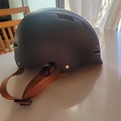 自転車ヘルメットの画像