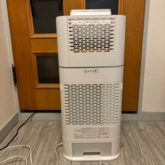 アイリスオーヤマ　除湿機　サーキュレーター　2021年製の画像