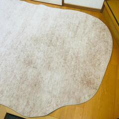 北欧モダンアシンメトリーラグ ライトブラウン 160cm×230cmの画像